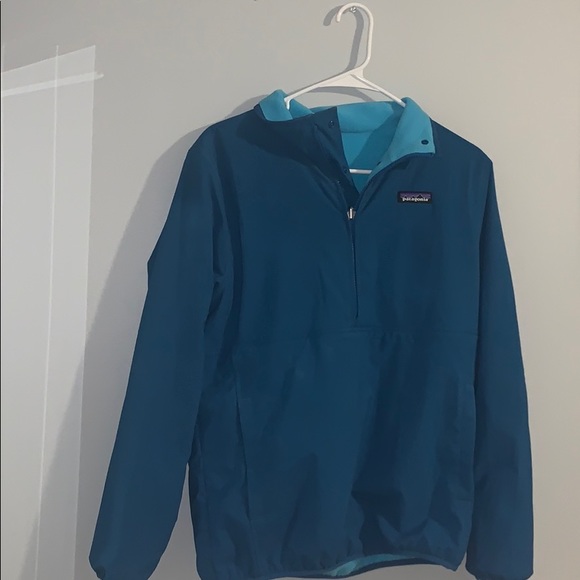 Patagonia Jackets & Blazers - Patagonia reversible snap t pullover